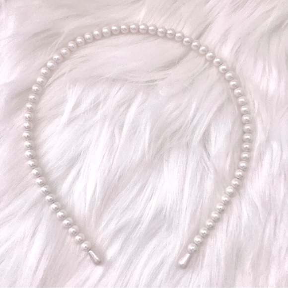 💜10/$25💜NEW White Pearl Bohemian Headband - Picture 6 of 7